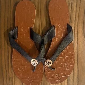Tory Burch Thora Leather Thong Sandals